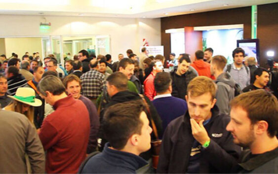 1.300 asistentes le dieron un extraordinario marco a la 2da. Jornada de Malezas Resistentes de Córdoba