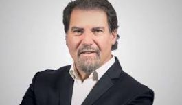 Claudio Zuchovicki, Presidente de BYMA. El cambio económico es erreversible? Claudio Zuchovicki, Presidente de BYMA. El cambio económico es erreversible?