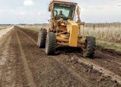 EL CONSORCIO CAMINERO TRABAJA EN OBRAS DE MEJORA EN CAMINOS ENTRE BELL VILLE Y BALLESTEROS
